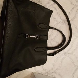 Black Gucci bag